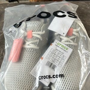 NWT Crocs Literide Pearl white (light gray) tennis shoes